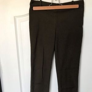 Zara army green cropped pants, size s